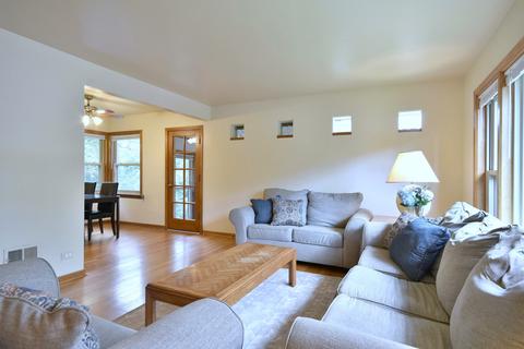 501 E Crescent Ave, Elmhurst, IL 60126 photo 3