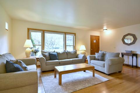 501 E Crescent Ave, Elmhurst, IL 60126 photo 5