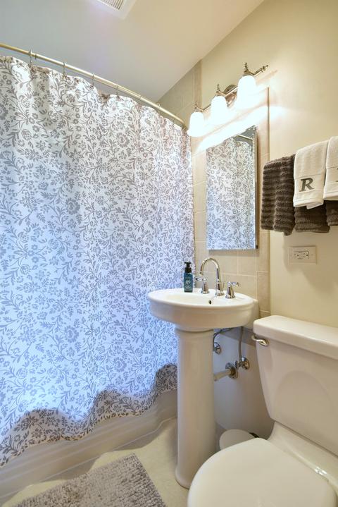 501 E Crescent Ave, Elmhurst, IL 60126 photo 21