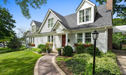 14 Circle Ave, Wheaton, IL 60187 photo 1
