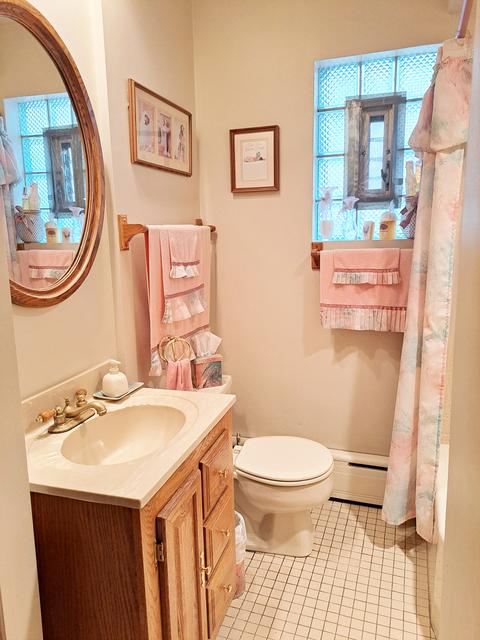 185 E Quincy St, Riverside, IL 60546 photo 7