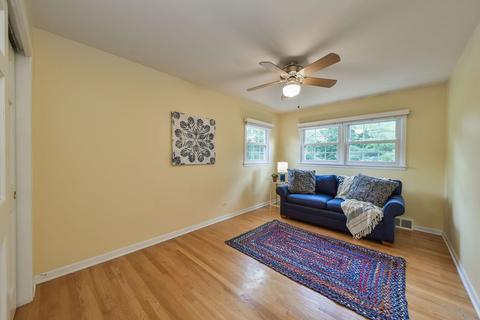 1247 Golf Cir, Wheaton, IL 60189 photo 13