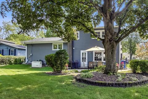 1918 E Pawnee Ln, Mount Prospect, IL 60056 photo 22