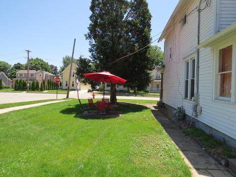 304 Walnut Ave, Elgin, IL 60123 photo 3