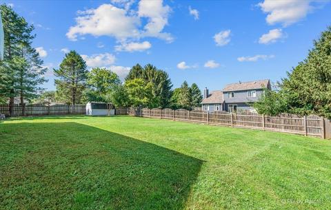 3720 Geneva Pl, Mchenry, IL 60050 photo 2