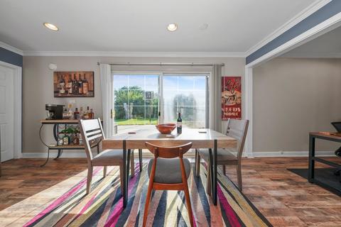 115 Pleasant St, Hoffman Estates, IL 60169 photo 13