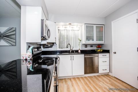 6160 Brookside Ln #B, Willowbrook, IL 60527 photo 8