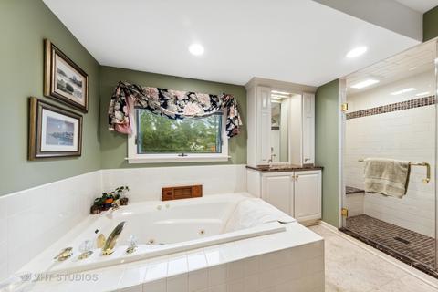 1257 Golf Cir, Wheaton, IL 60189 photo 15