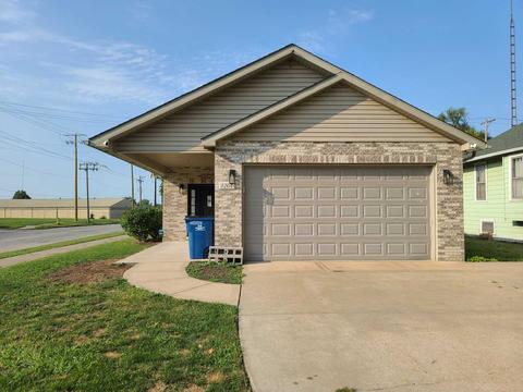 1201 E Chestnut St, Kankakee, IL 60901 photo 3