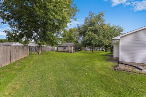 807 Country View Dr, Philo, IL 61864 photo 4