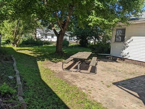 1446 S Demeter Dr, Freeport, IL 61032 photo 17
