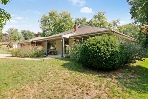 1302 Stephens Dr, Normal, IL 61761 photo 2