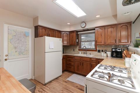1200 Crescent Ln, Normal, IL 61761 photo 6