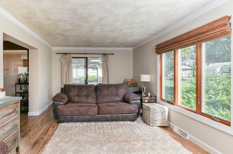 1200 Crescent Ln, Normal, IL 61761 photo 12
