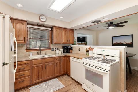 1200 Crescent Ln, Normal, IL 61761 photo 7