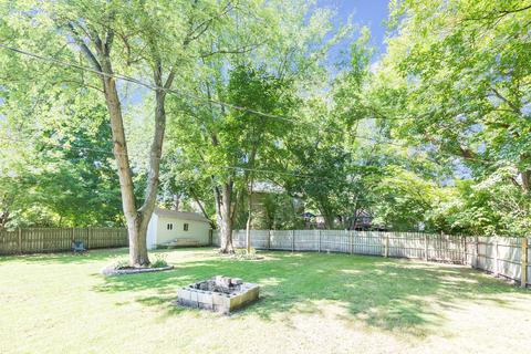 1214 N Harrison St, Algonquin, IL 60102 photo 2