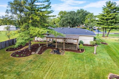 1661 Bartson Ln, Aurora, IL 60505 photo 28