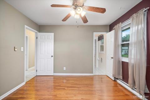 1661 Bartson Ln, Aurora, IL 60505 photo 16