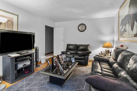 1615 N Taft Ave, Berkeley, IL 60163 photo 15