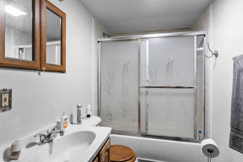 1615 N Taft Ave, Berkeley, IL 60163 photo 12