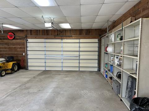 633 E Patton St, Paxton, IL 60957 photo 33