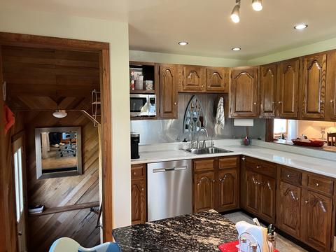 633 E Patton St, Paxton, IL 60957 photo 9