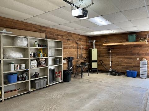 633 E Patton St, Paxton, IL 60957 photo 36