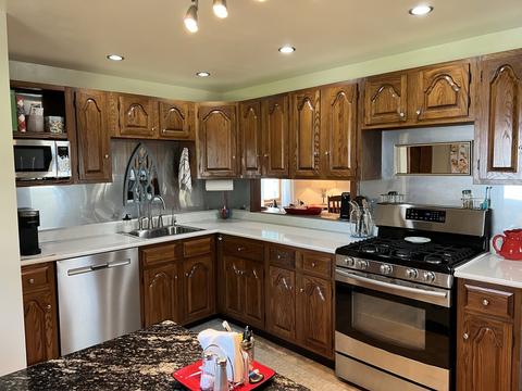633 E Patton St, Paxton, IL 60957 photo 10
