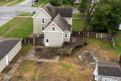 217 E Corning Ave, Peotone, IL 60468 photo 4