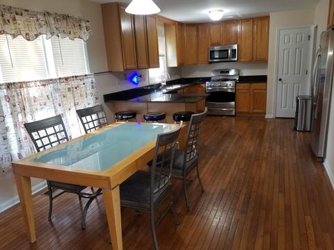 2759 Colonial Dr, Elgin, IL 60124 photo 15