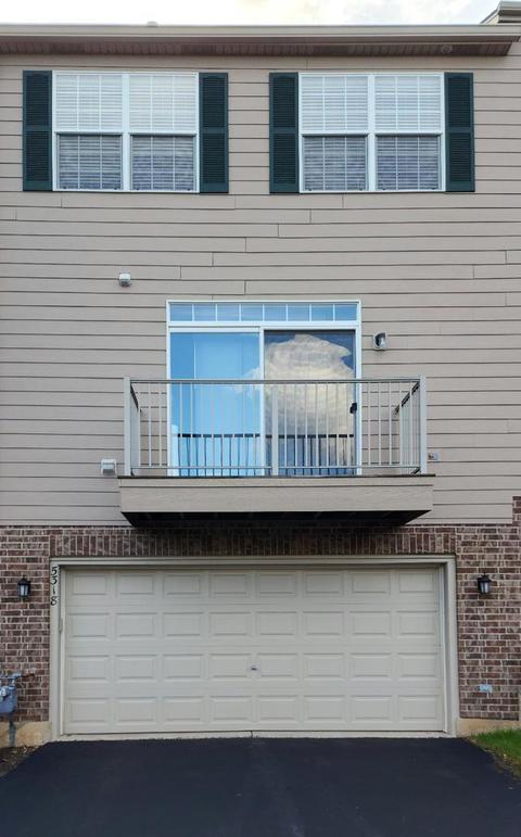 5318 Cobblers Xing, Mchenry, IL 60050 photo 2