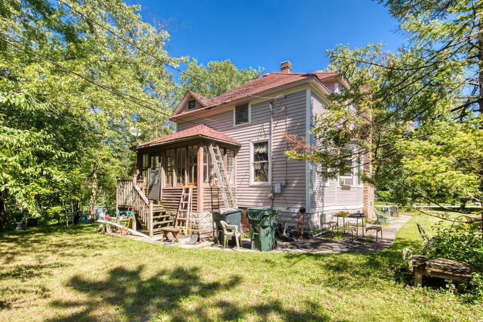  148 N Wabash Ave, Glenwood, IL 60425 photo 17