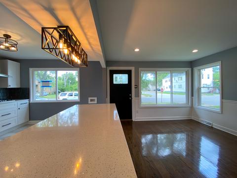 645 E 155th St, Phoenix, IL 60426 photo 5