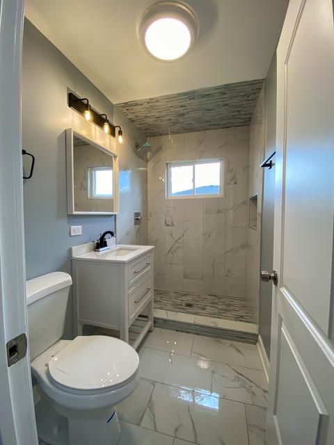 645 E 155th St, Phoenix, IL 60426 photo 9