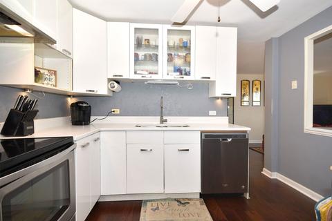 151 N Kenilworth Ave #4E, Oak Park, IL 60301 photo 18