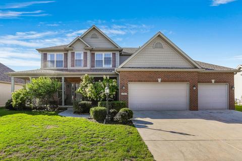 4903 Stonebridge Dr, Champaign, IL 61822 photo 1