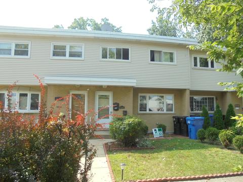 6243 W Higgins Ave, Chicago, IL 60630