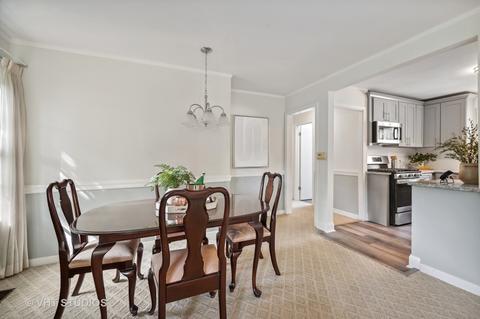 620 Forest Rd, Glenview, IL 60025 photo 5