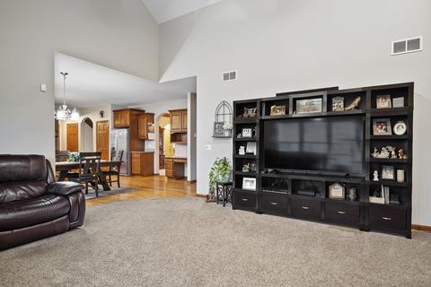 520 E Hunter Ln, Minooka, IL 60447 photo 15