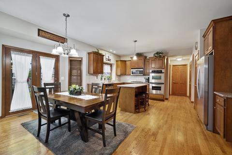 520 E Hunter Ln, Minooka, IL 60447 photo 13
