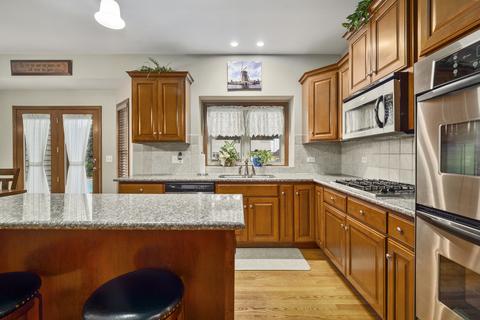 520 E Hunter Ln, Minooka, IL 60447 photo 7