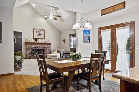 520 E Hunter Ln, Minooka, IL 60447 photo 12
