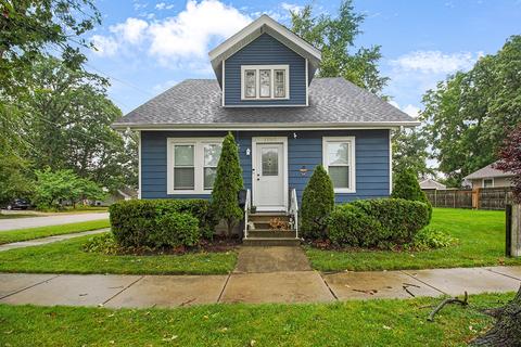 1100 Grove St, Aurora, IL 60505 photo 2