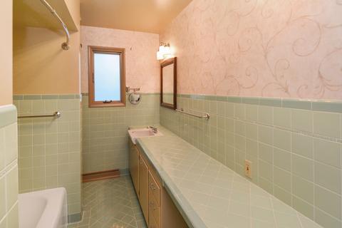 2107 E Taylor St, Bloomington, IL 61701 photo 25