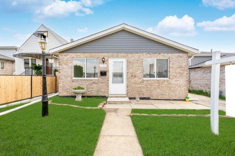 7729 W 61st Pl, Summit, IL 60501 photo 1