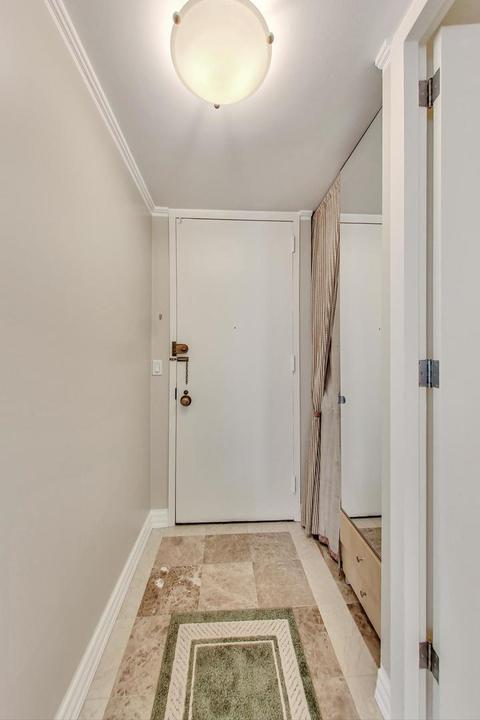 1 E Scott St #709, Chicago, IL 60610 photo 10