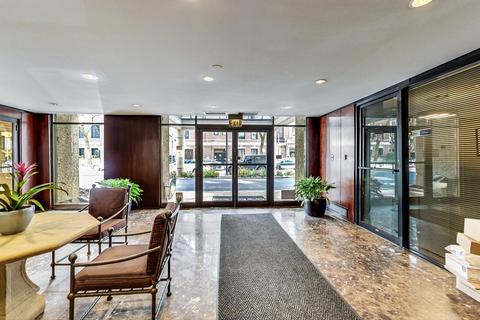1 E Scott St #709, Chicago, IL 60610 photo 5