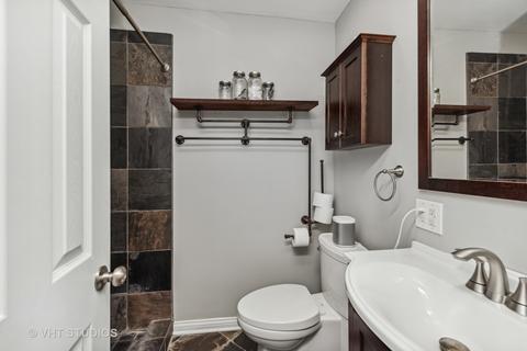 2009 Martin Ln, Rolling Meadows, IL 60008 photo 9