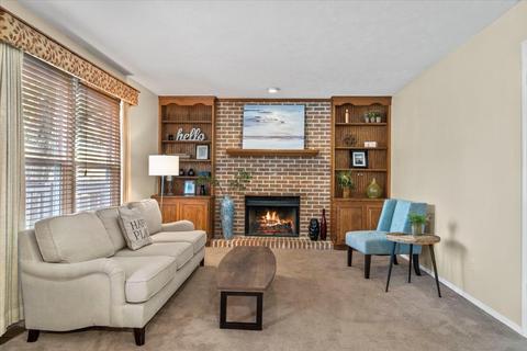 1408 Godfrey Dr, Normal, IL 61761 photo 3