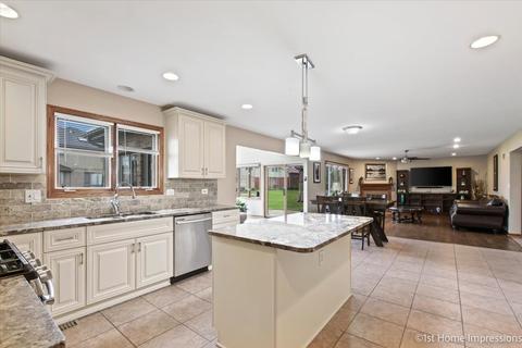 909 Willow Rd, Matteson, IL 60443 photo 13